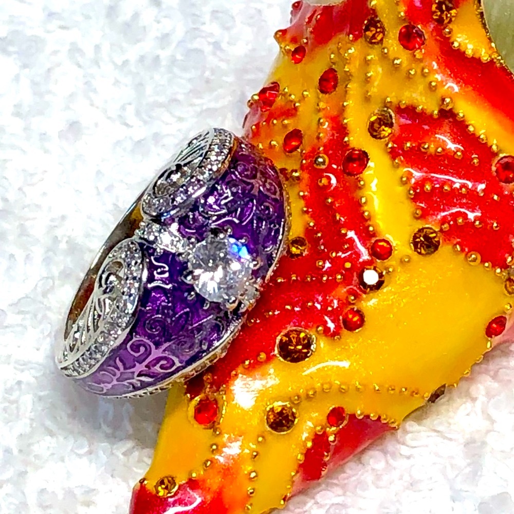 💜LAST CHANCE 💍romantic ladies ring, sterling silver -purple enamel and cubic  8